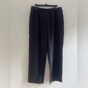 NWOT LULULEMON  Mid-Rise Pant 31.5" Inseam *Luxtreme, Black, Medium